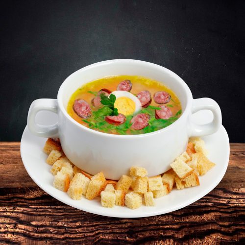 Бульйон з мисливськими ковбасками